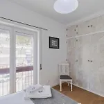 Lovely Sá - By Y Concept